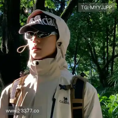 李佳